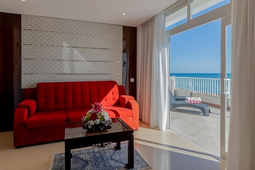 Ideal Mix Of Comfort & Value! Four Family Suites, Kitchenettes, Private Balcony! - Algarve