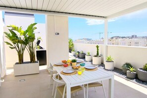 Outdoor dining - Ático Marina Real III (Dénia)