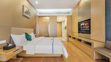 Ropa de cama de alta calidad, escritorio, wifi gratis y ropa de cama