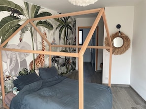 4 camere, ferro/asse da stiro, Wi-Fi, lenzuola