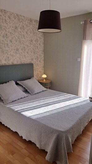 1 bedroom, iron/ironing board, WiFi