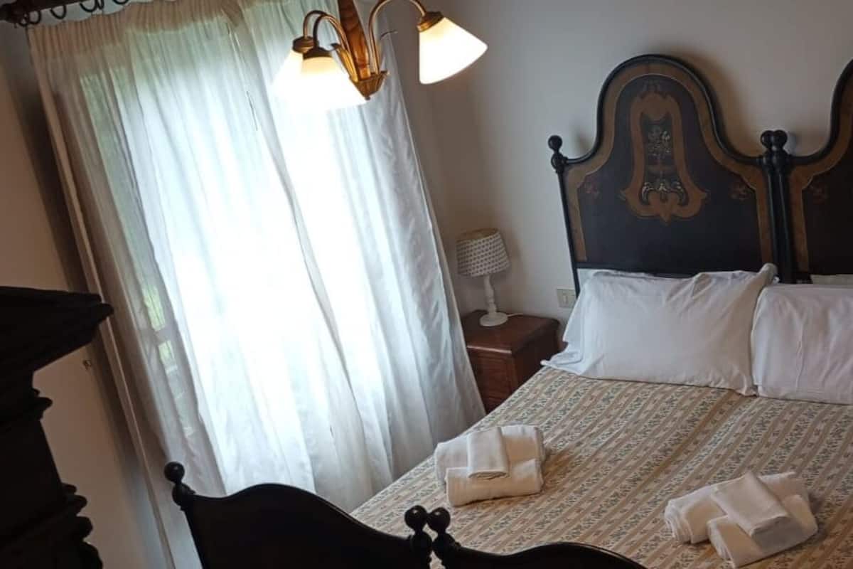 Appartamento Comfort, 3 camere da letto, vista piscina | 2 camere, una cassaforte in camera, ferro/asse da stiro, Wi-Fi gratuito