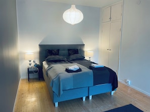 1 dormitorio, escritorio, sistema de insonorización