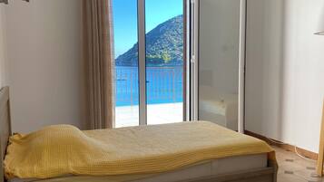 House | 2 bedrooms, free WiFi