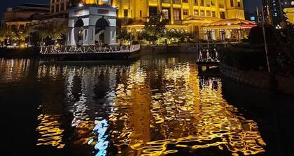 Nanjing Suning Universal Hotel