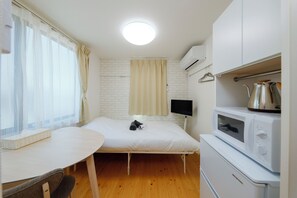 Accommodates one-person, Non Smoking | 1 bedroom, free WiFi, bed sheets - Nakano Five by Tranova (Tokyo)