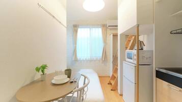 Accommodates two-person, Single Size, Non Smoking | 1 bedroom, free WiFi, bed sheets