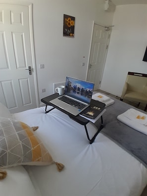 Chambre Double Standard | Wi-Fi gratuit, draps fournis