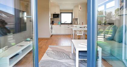 Forget about your daily worries and allow yourself a moment of relaxation