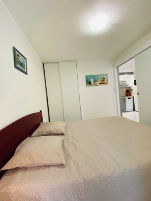 1 bedroom