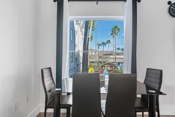 Dining - Free Shuttle 3 Queen Beds Lake Buena Vista Disney (Orlando)