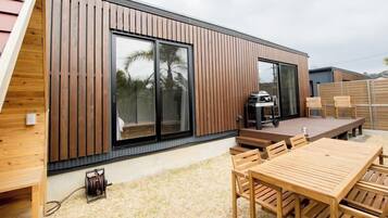 Bldg. B, Non-Smoking | Terrace/patio