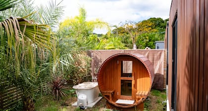 LOCALINO STAY AOSHIMA