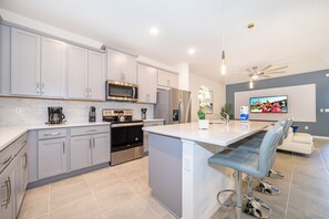 Fridge, microwave, oven, dishwasher