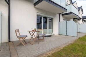 إستديو - بشرفة | شرفة