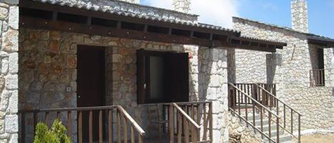 Villa, 2 Schlafzimmer, Balkon | Innenbereich