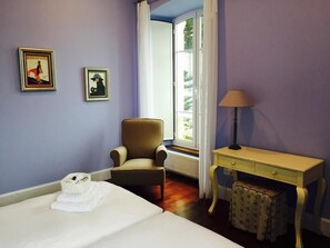 Room - HOTEL GASTRONOMICO ARAUCARIA (Ribadeo)