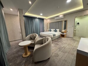 Appartement panoramique | Rideaux d’obscurcissement, système d’insonorisation
