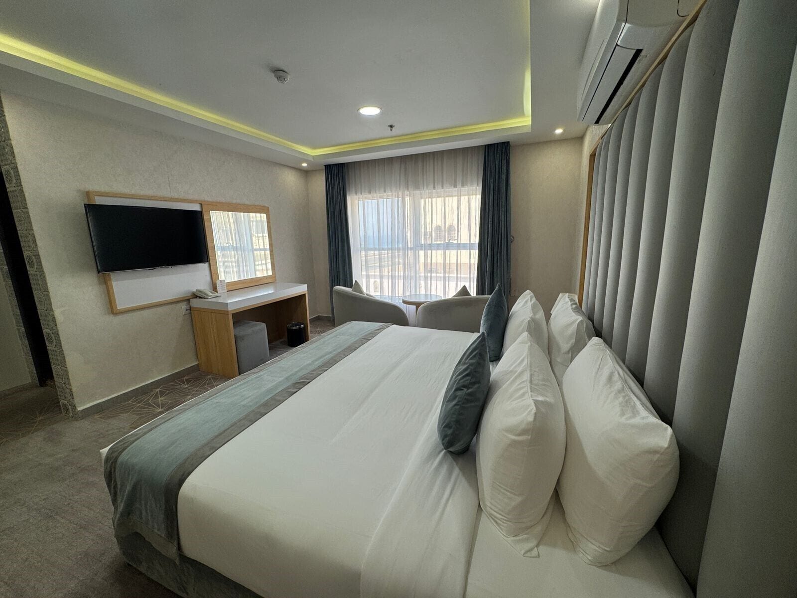 Executive Room