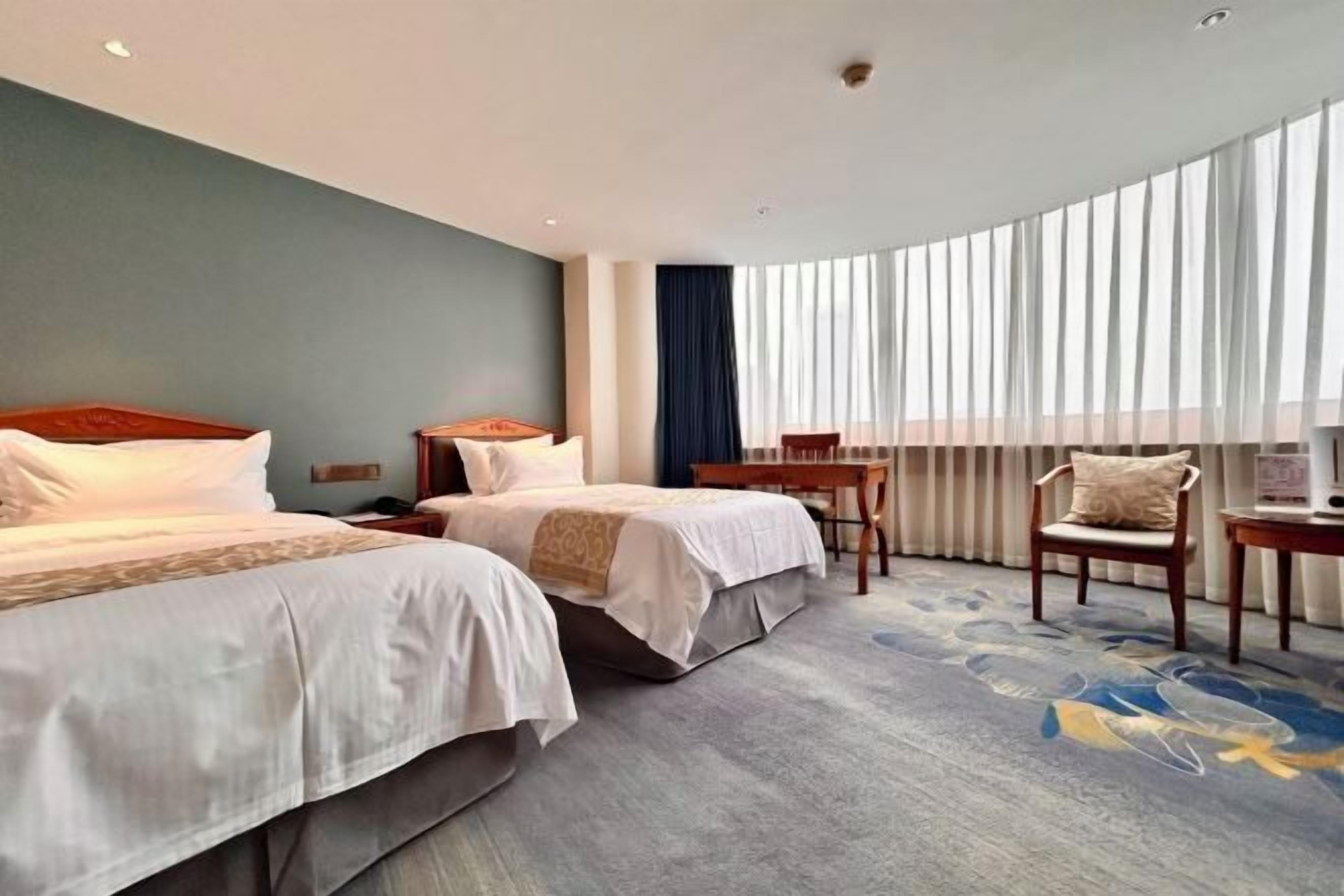 Minibar, in-room safe, desk, laptop workspace