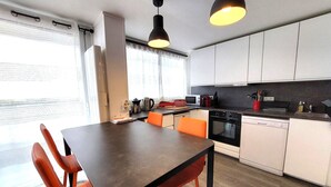 Unclassified image, 4 of 12, button - Charming 1-bedroom flat near the beach in Pontaillac (Royan)