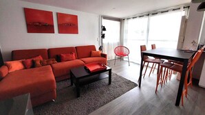 Unclassified image, 3 of 12, button - Charming 1-bedroom flat near the beach in Pontaillac (Royan)