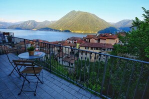 Apartment, Balcony, Lake View | Terrace/patio - Lake View Gateway (Argegno)