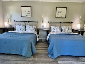3 bedrooms, iron/ironing board, WiFi, bed sheets