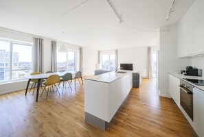 Oven, dishwasher - Luxurios 3-BR apartment with great views - 148 (Copenhagen)
