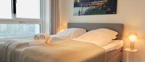 2 bedrooms, iron/ironing board, WiFi, bed sheets