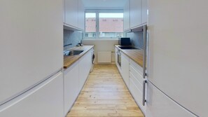 Dishwasher - 2-BR apartment w/ a balcony in Frederiksberg - 210 (Copenhagen)