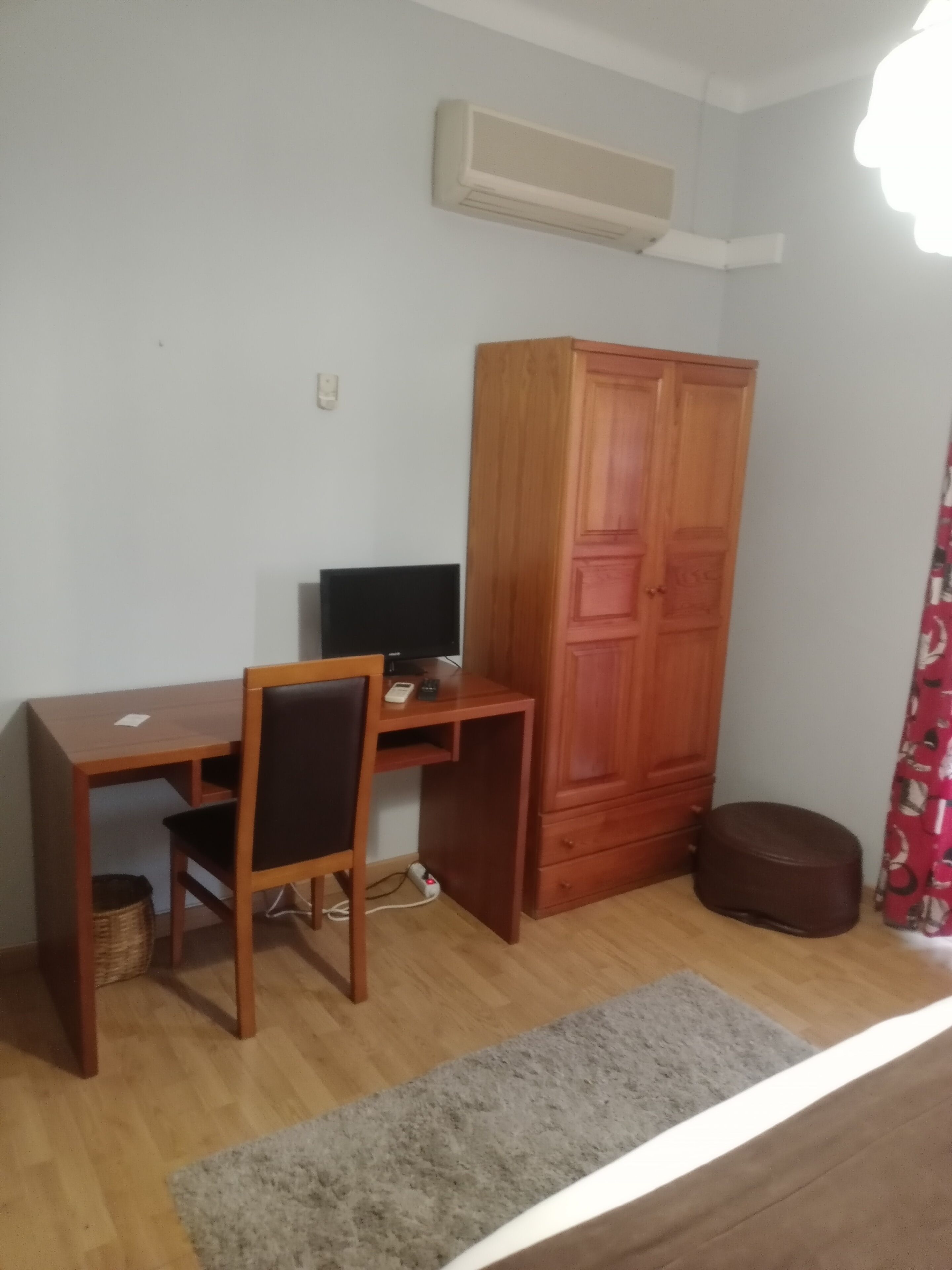 Doppel- oder Zweibettzimmer, Blick auf den Innenhof
