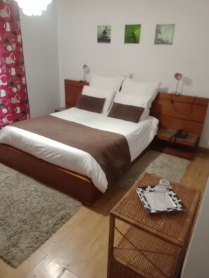 Double or Twin Room, Courtyard View | Desk, free WiFi - Residencial Morgado (Almeida)