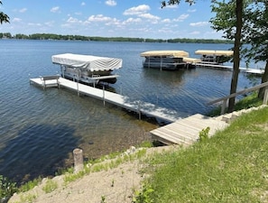Marina - Beautiful deck overlooking Maple Lake with private, shared dock. (Maple Lake)
