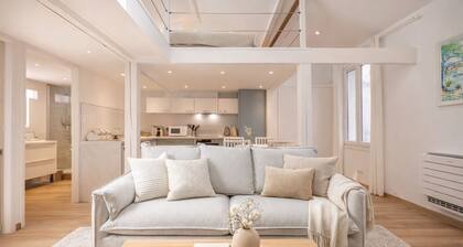 Duplex calme au vieil Antibes