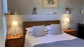 Luxury Double Room, Ensuite (King Street room) | Egyptian cotton sheets, premium bedding, pillow-top beds