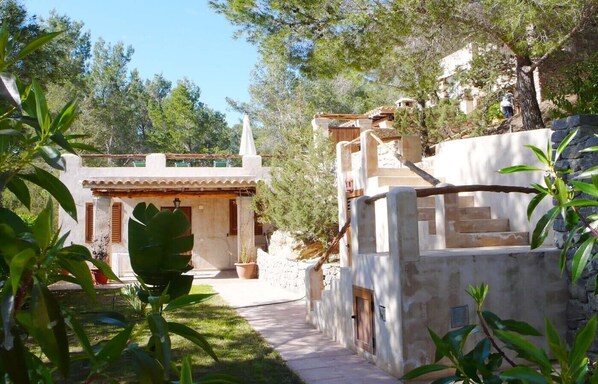 Property grounds - CAS MARI - DELETE! (Santa Eularia des Riu)