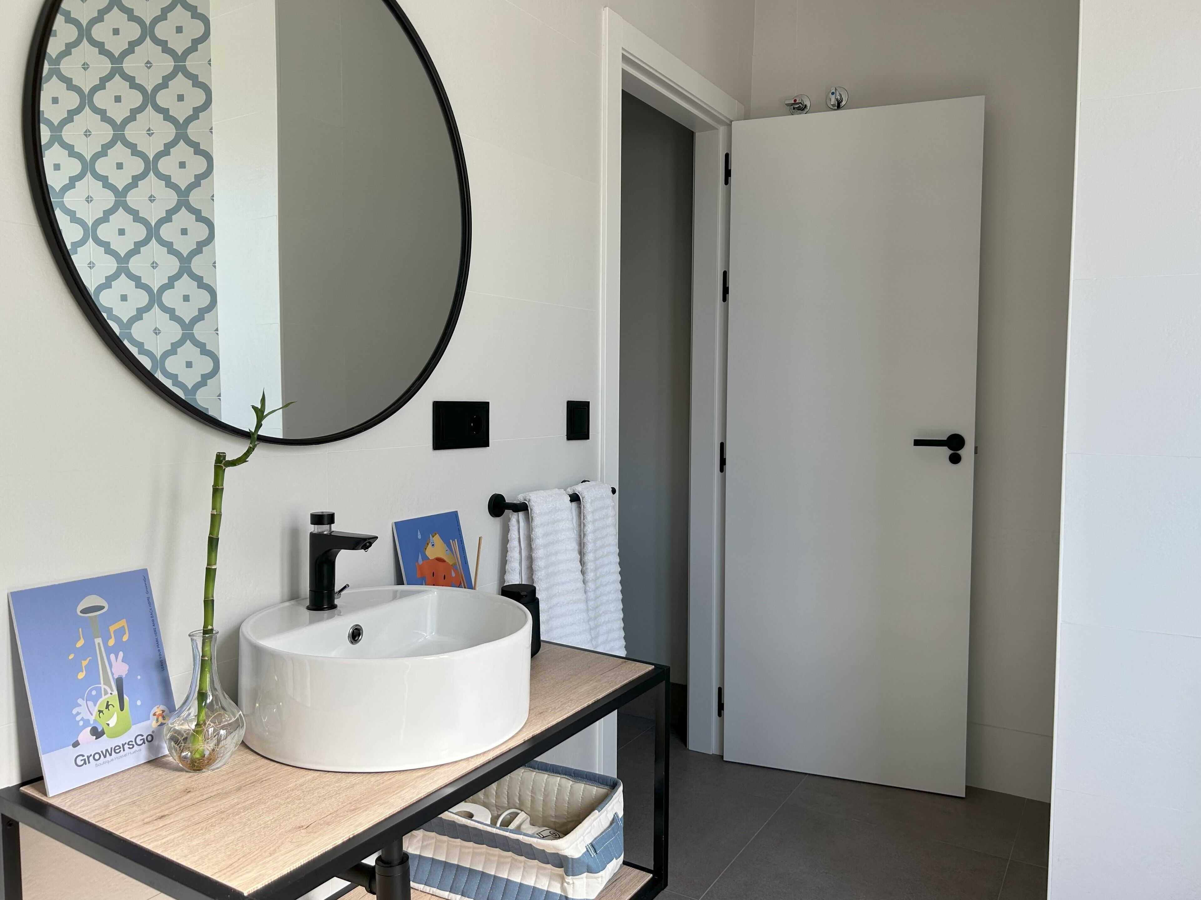 Chambre Triple | Salle de bain
