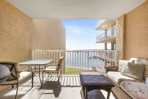 Property grounds - Compass Point 201, Boat ramp (Gulf Shores)