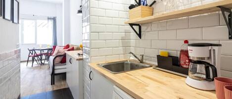 Micro-ondes, plaque de cuisson