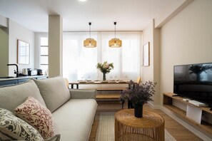 Smart TV - Apartamento Magallanes by Wehomes (Santander)