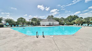 Pool - 1521 Ironwood - Barefoot Resort Rentals (North Myrtle Beach)