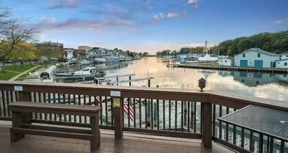 Convenient Condo On South Haven Black River