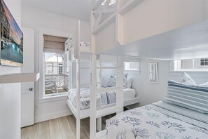 3 habitaciones, tabla de planchar con plancha y wifi gratis 