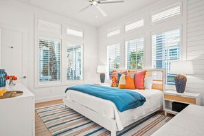 6 bedrooms, desk, iron/ironing board, free WiFi