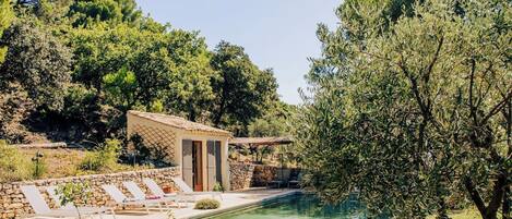 Outdoor pool, a heated pool