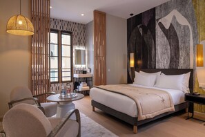 Ropa de cama de alta calidad y colchones con acolchado adicional