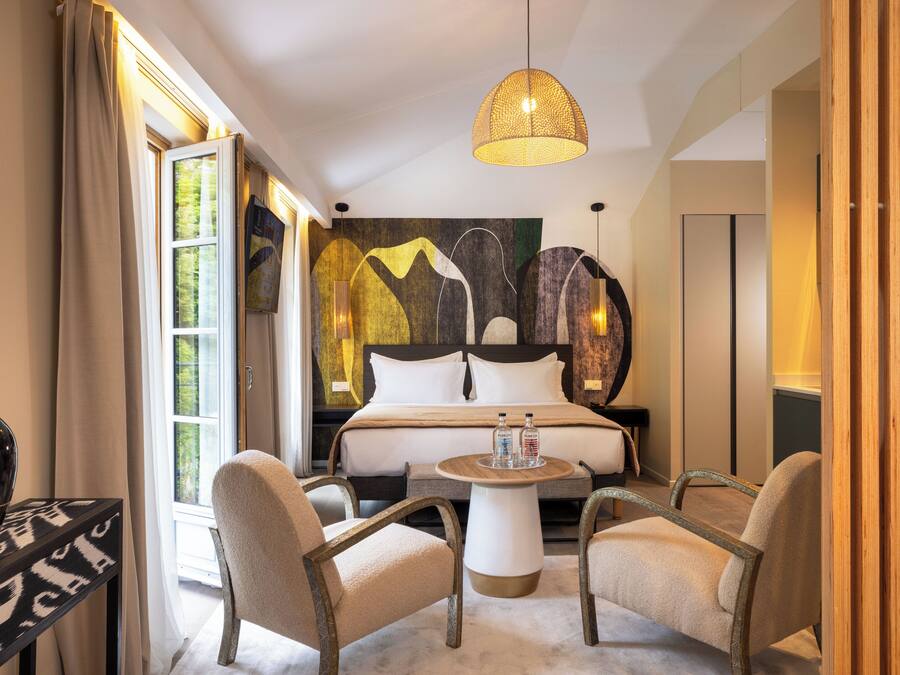 Suite Segurane | Premium bedding, pillow-top beds, in-room safe, soundproofing
