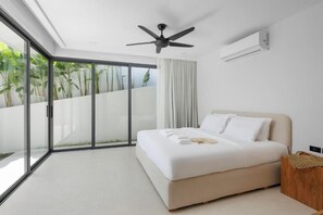 3 bedrooms, desk, free WiFi - The Villa Coco - 3 Bedroom - Near Beach - Spa Pool (Koh Samui)