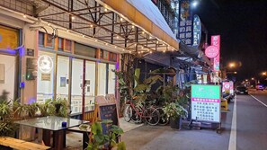 Exterior - ELO CAFE (Donghe)